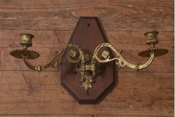 アンティーク雑貨　真鍮　ブラケットライトをリメイクした壁掛けキャンドルホルダー(ろうそく立て、燭台、キャンドルスタンド)(R-042349)