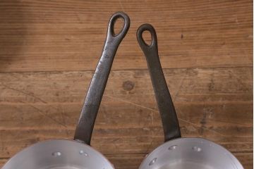 アンティーク雑貨　フランスアンティーク　鉄の取っ手の銅製片手鍋5点セット(キッチン雑貨)(R-042350)