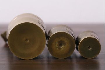 ヴィンテージ雑貨　フランスビンテージ　味のある風合いがおしゃれな青銅製の計量カップ6個セット(メジャーカップ)(R-042351)