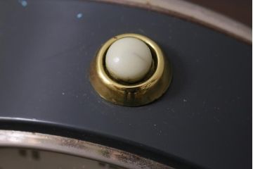 ジャンク品　ヴィンテージ雑貨　フランスビンテージ　JAZ社　シックな覚まし時計(置時計、枕時計)(R-042352)