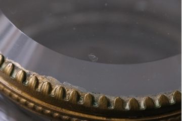 アンティーク雑貨　フランスアンティーク　ルイ16世様式　真鍮の装飾がおしゃれなジュエリーケース(ガラスポット)(R-042355)