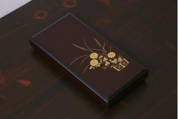 平安象彦　共箱　垣菊蒔絵　硯箱(木製漆器)(R-042359)