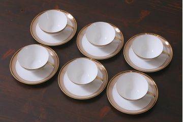 昭和レトロ　未使用　サンゴートーキ(三郷陶器)　陶器カップ&ソーサー6客(R-042360)