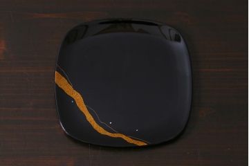 未使用　輪島塗　霞蒔絵銘々皿5客(木製漆器)(R-042362)