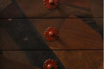 アンティーク家具　明治期　指物家具　凝ったつくりの唐桑菓子箪笥(R-042364)