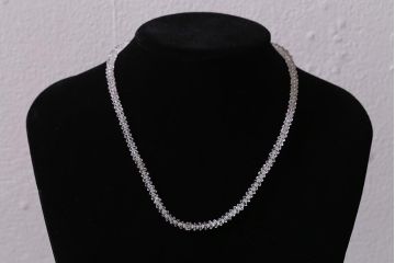 ヴィンテージアクセサリー　K18(18金)　透明な輝きを放つビンテージクリスタルネックレス(R-042368)