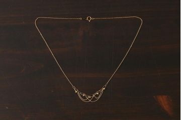 ヴィンテージアクセサリー　K18(18金)　多面カットを施したパーツが美しいビンテージネックレス　重さ約3.47g(R-042369)