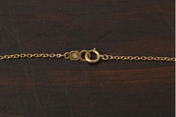 ヴィンテージアクセサリー　K18(18金)　金75%　造幣局ホールマーク　切子がアクセントになったビンテージチェーンネックレス　重さ約3.96g(R-042371)