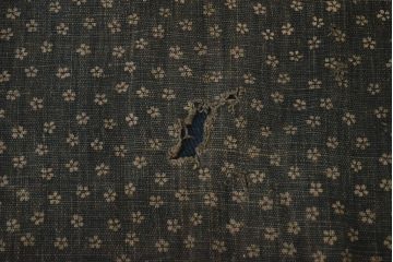 アンティーク雑貨　明治〜大正　古い火消し頭巾(刺子、木綿、藍染、古布)(R-042401)