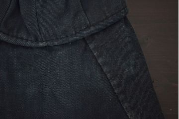 アンティーク雑貨　明治〜大正　古い火消し頭巾(刺子、木綿、藍染、古布)(R-042401)