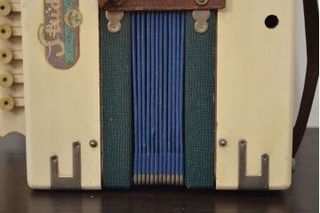 レトロ雑貨　昭和レトロ　トンボ　Student　アコーディオン(TOMBO)(R-042402)