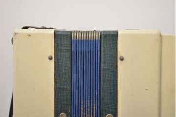 レトロ雑貨　昭和レトロ　トンボ　Student　アコーディオン(TOMBO)(R-042402)