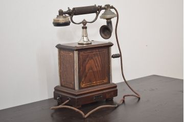 アンティーク雑貨　大正十年　日本電気株式会社　デルビル磁石式電話機(R-042409)