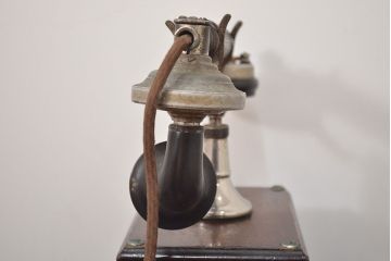 アンティーク雑貨　大正十年　日本電気株式会社　デルビル磁石式電話機(R-042409)