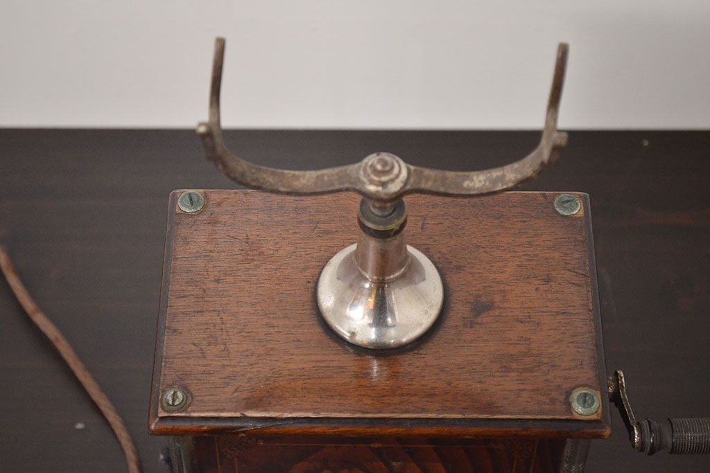 アンティーク雑貨　大正十年　日本電気株式会社　デルビル磁石式電話機(R-042409)