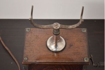 アンティーク雑貨　大正十年　日本電気株式会社　デルビル磁石式電話機(R-042409)