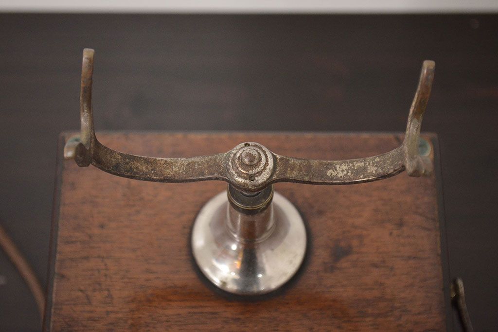 アンティーク雑貨　大正十年　日本電気株式会社　デルビル磁石式電話機(R-042409)