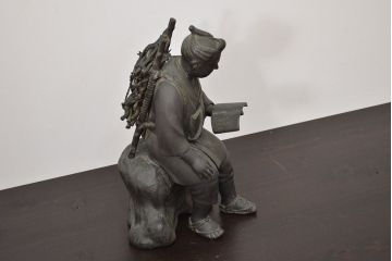 アンティーク雑貨　昭和初期　古い二宮金次郎　ブロンズ像　6.41kg(應需銘)(R-042414)