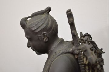 アンティーク雑貨　昭和初期　古い二宮金次郎　ブロンズ像　6.41kg(應需銘)(R-042414)