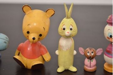 アンティーク雑貨　古いディズニー　木製人形9体セット(ビンテージこけし)(R-042437)