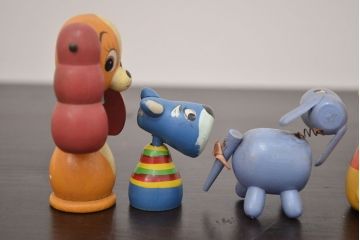 アンティーク雑貨　古いディズニー　木製人形9体セット(ビンテージこけし)(R-042437)