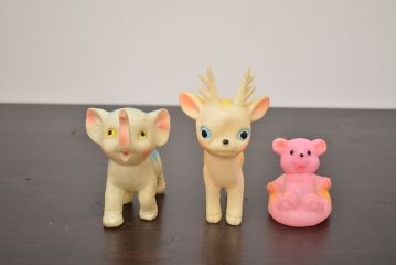 アンティーク雑貨　昭和レトロ　ビンテージラバードール3点(象、鹿、くま、ビニール人形)(R-042448)