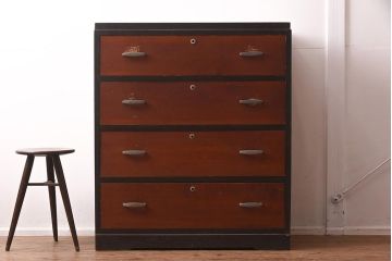 レトロ家具　すっきりとしたツートーンのチェスト(タンス、箪笥、引き出し)(R-042455)