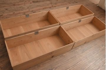 レトロ家具　すっきりとしたツートーンのチェスト(タンス、箪笥、引き出し)(R-042455)