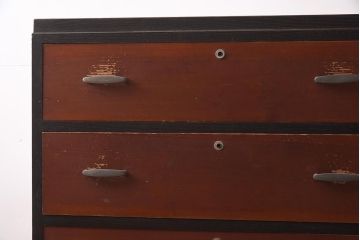 レトロ家具　すっきりとしたツートーンのチェスト(タンス、箪笥、引き出し)(R-042455)
