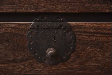 アンティーク家具　明治大正期　情緒あふれる衣装箪笥(和タンス、引き出し)(R-042456)