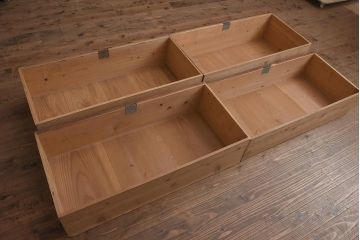 レトロ家具　すっきりとしたツートーンのチェスト(タンス、箪笥、引き出し)(R-042460)