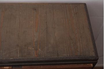 レトロ家具　すっきりとしたツートーンのチェスト(タンス、箪笥、引き出し)(R-042460)