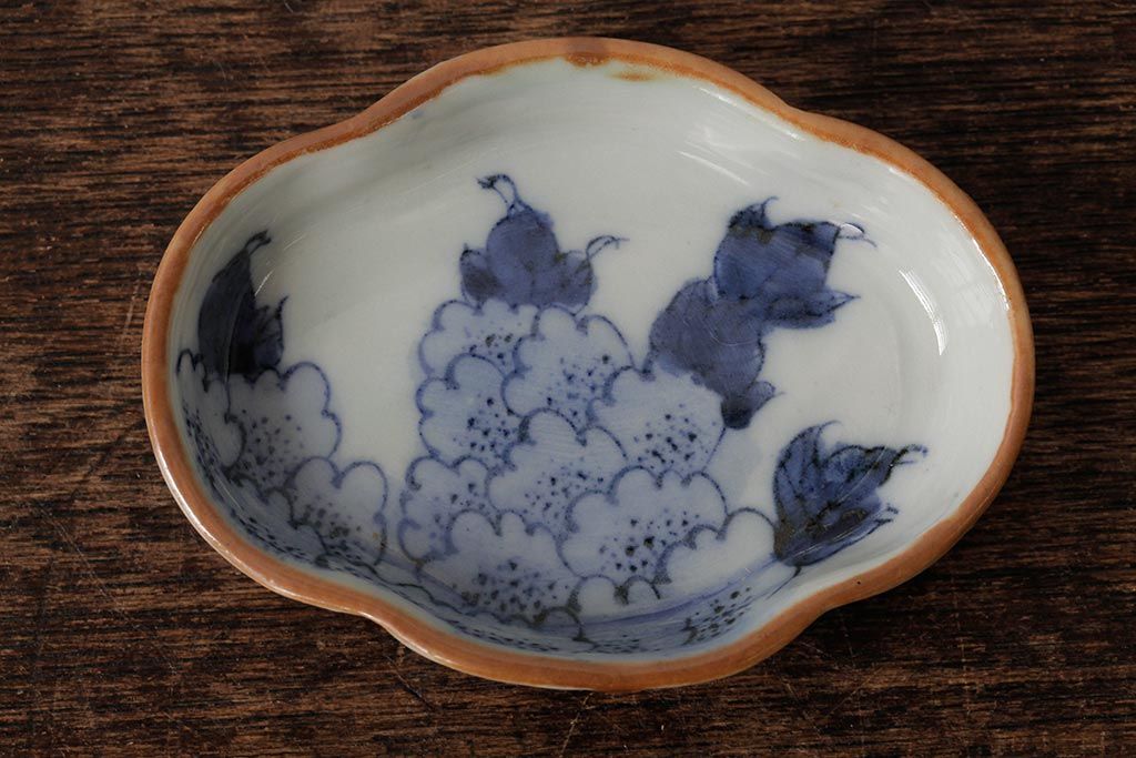 アンティーク雑貨　江戸期　古伊万里　染付花文小皿5枚セット(変形皿、和食器)(R-042475)