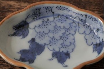 アンティーク雑貨　江戸期　古伊万里　染付花文小皿5枚セット(変形皿、和食器)(R-042475)