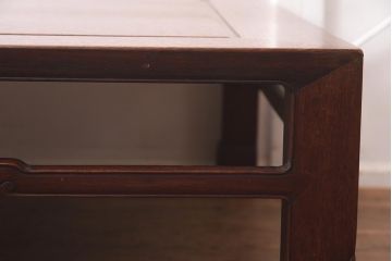 アンティーク家具　昭和初期　花梨材　透かし入り　アジアン風のデザインが魅力の座卓(ローテーブル、カリン材)(R-042480)