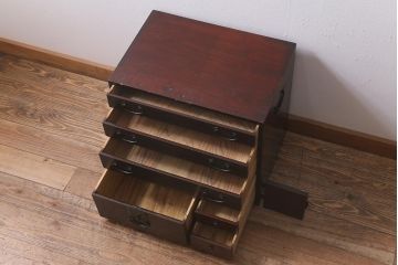 アンティーク家具　古民具・骨董　江戸明治期　片開き戸付き!木の質感が味わい深い小タンス(引き出し、時代箪笥、整理タンス)(R-042486)