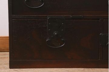 アンティーク家具　古民具・骨董　江戸明治期　片開き戸付き!木の質感が味わい深い小タンス(引き出し、時代箪笥、整理タンス)(R-042486)