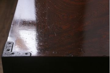 アンティーク家具　上手物!　総ケヤキ材・前面玉杢　新潟県見附市産　造りの良い上品な金具が目を引く見附箪笥(帳場箪笥、和タンス)(R-042491)