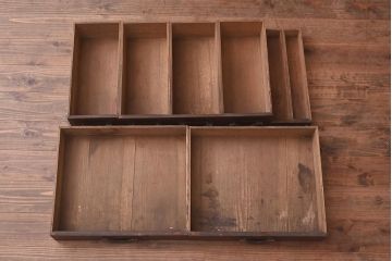 【簡易リペア限定品】アンティーク建具　和製アンティーク　飾り棚付き!　四尺水屋箪笥(4尺、和タンス)(R-042492)