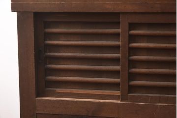 【簡易リペア限定品】アンティーク建具　和製アンティーク　飾り棚付き!　四尺水屋箪笥(4尺、和タンス)(R-042492)
