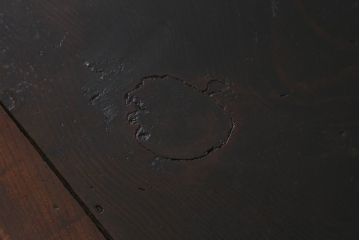 アンティーク家具　明治期　枠総ケヤキ材・板部松材　シンプルでモダンな佇まいが魅力の戸棚(帳場箪笥、収納棚、戸棚)(R-042503)