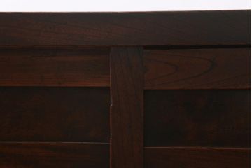 アンティーク家具　明治期　枠総ケヤキ材・板部松材　シンプルでモダンな佇まいが魅力の戸棚(帳場箪笥、収納棚、戸棚)(R-042503)