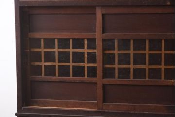 アンティーク家具　引き出し付き　レトロスタイルや和空間にぴったりな重ね戸棚(収納棚、キャビネット)(R-042510)