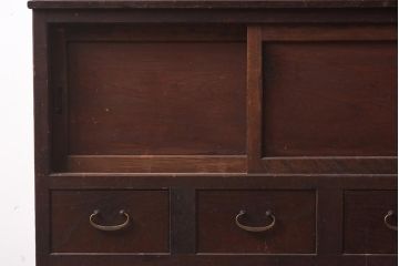 アンティーク家具　引き出し付き　レトロスタイルや和空間にぴったりな重ね戸棚(収納棚、キャビネット)(R-042510)