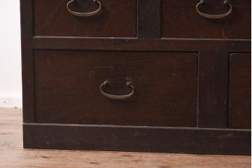 アンティーク家具　引き出し付き　レトロスタイルや和空間にぴったりな重ね戸棚(収納棚、キャビネット)(R-042510)