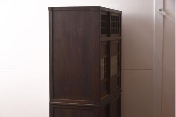 アンティーク家具　引き出し付き　レトロスタイルや和空間にぴったりな重ね戸棚(収納棚、キャビネット)(R-042510)
