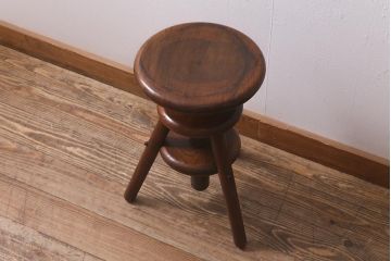 ヴィンテージ家具　総ケヤキ材　上質な造りが魅力のスクリュースツール(木製チェア、丸椅子、回転イス、ビンテージ)(R-042517)