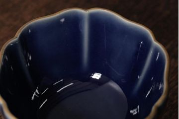 アンティーク雑貨　江戸期　古伊万里　瑠璃金彩花文蕎麦猪口2個セット(向付、和食器)(R-042523)