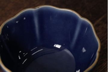 アンティーク雑貨　江戸期　古伊万里　瑠璃金彩花文蕎麦猪口2個セット(向付、和食器)(R-042525)