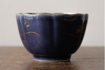 アンティーク雑貨　江戸期　古伊万里　瑠璃金彩花文蕎麦猪口2個セット(向付、和食器)(R-042525)